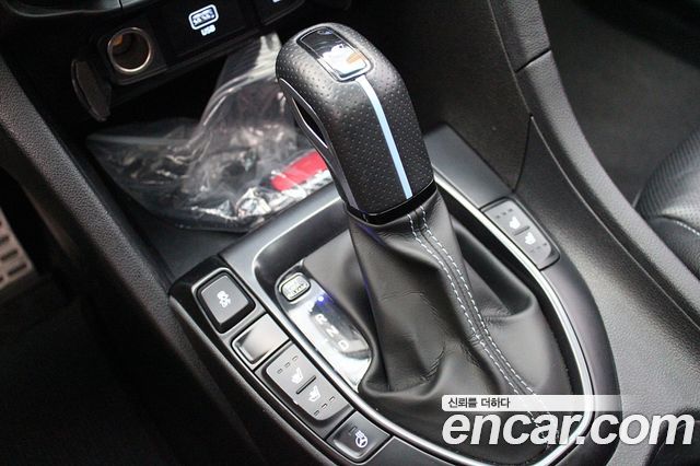 Hyundai Veloster (JS) 2.0 N 2021 — фото 10