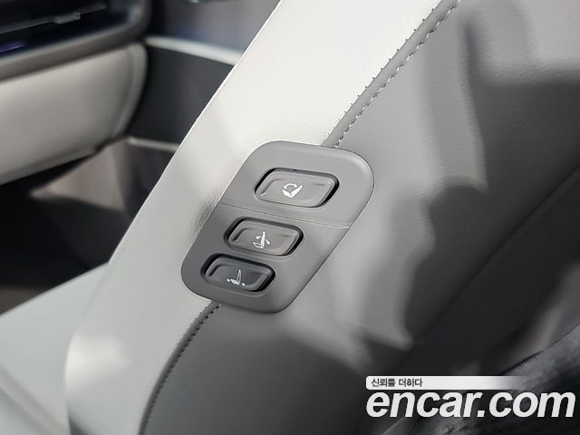 Hyundai Ioniq 6 Long Range AWD Prestige 2024 — фото 17