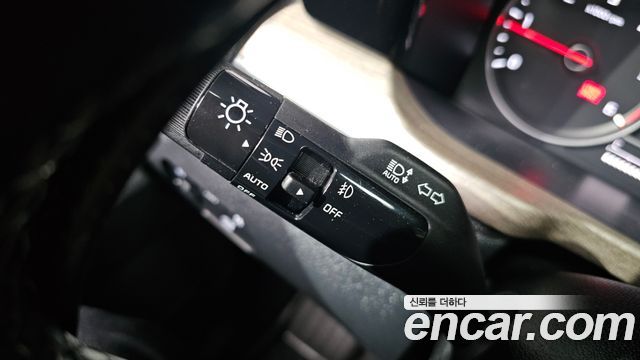 Kia Sorento (IV) Diesel 2.2 2WD Prestige 2021 — фото 17