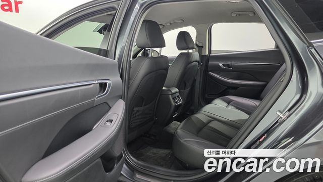 Hyundai Sonata (DN8) 2.0 Premium Plus 2023 — фото 18