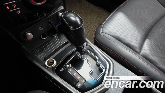 KG Mobility (SsangYong) Tivoli Air Diesel IX 2WD 2018 — фото 9