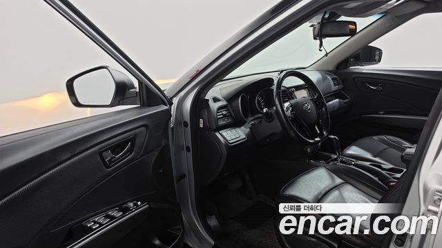 KG Mobility (SsangYong) Tivoli Air Diesel IX 2WD 2018 — фото 10