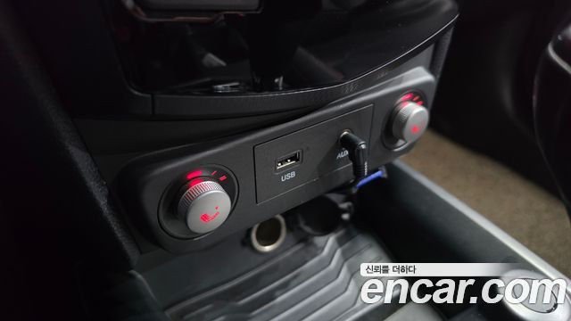 KG Mobility (SsangYong) Tivoli Air Diesel IX 2WD 2018 — фото 12