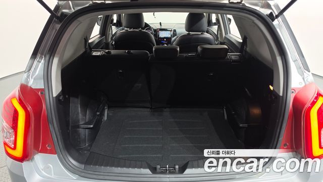 KG Mobility (SsangYong) Tivoli Air Diesel IX 2WD 2018 — фото 16