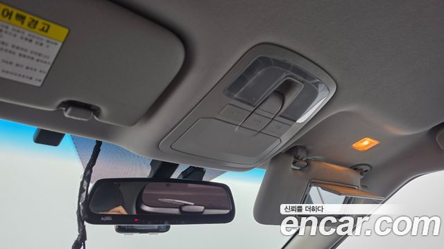 KG Mobility (SsangYong) Tivoli Air Diesel IX 2WD 2018 — фото 17