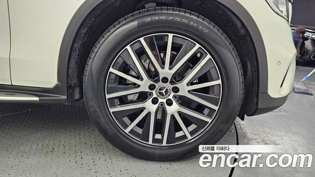 Mercedes-Benz GLC-Class (X253) GLC220 d 4MATIC 2021 — фото 5