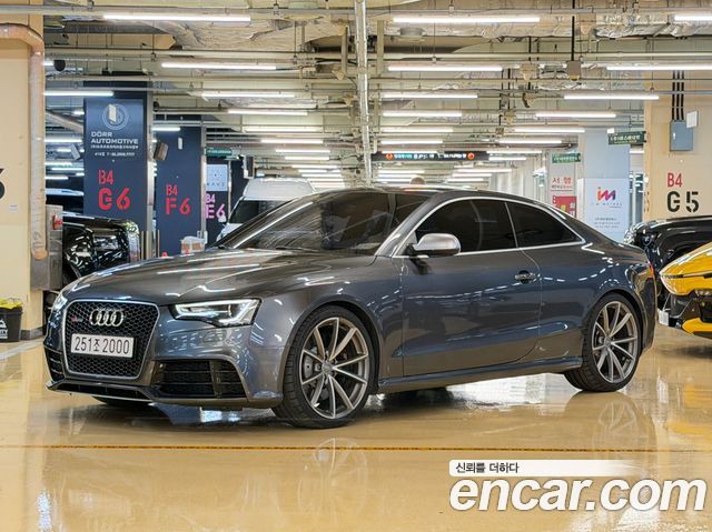 Audi RS5 4.2 FSI Quattro 8T3