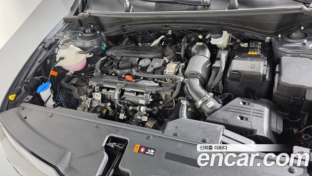 Kia Sportage (V) Gasoline 1.6 Turbo 2WD Signature X Line 2026 — фото 6