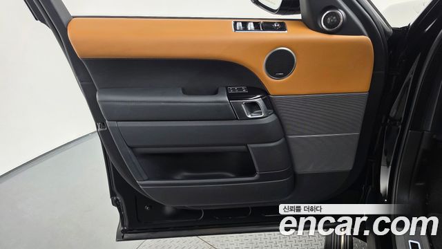 Land Rover Range Rover Sport (II) 3.0 SDV6 AB Dynamic 2018 — фото 24