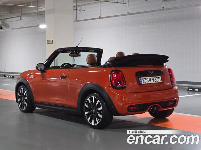 MINI Cooper S Convertible Standard 3rd 2019 — фото 5