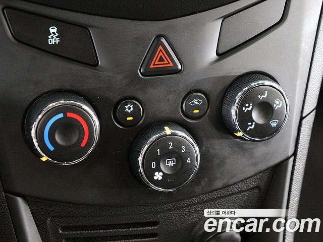 Chevrolet Trax 1.4 LS 2015 — фото 15