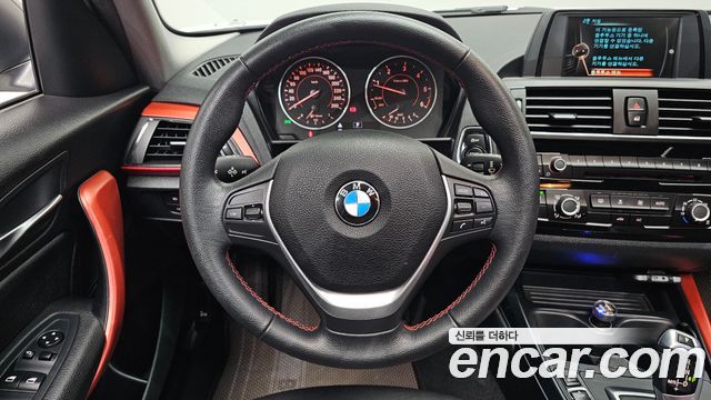 BMW 1 Series (F20) 118d Sport 5Door 2016 — фото 13