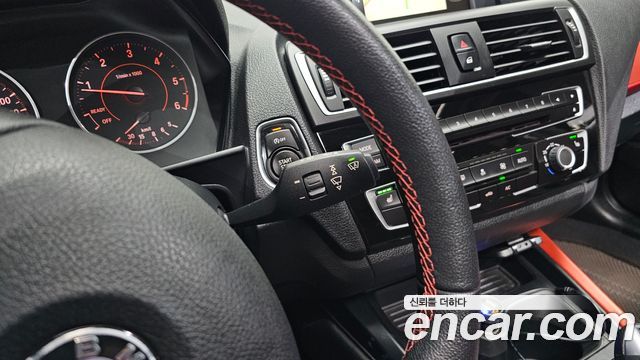BMW 1 Series (F20) 118d Sport 5Door 2016 — фото 18