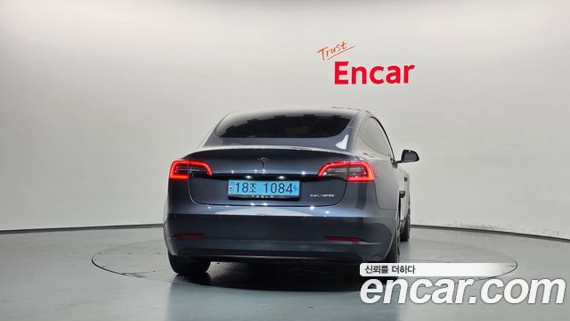 Tesla Model 3 Long Range AWD 2022 — фото 4