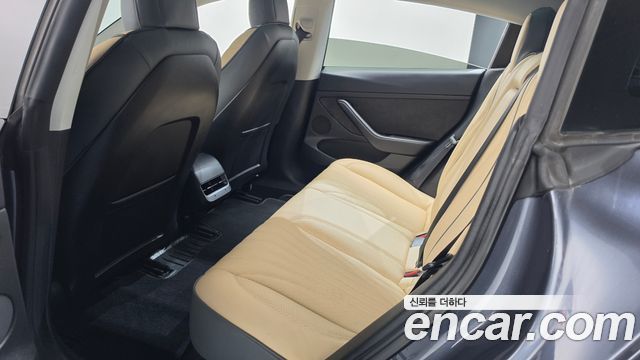 Tesla Model 3 Long Range AWD 2022 — фото 11