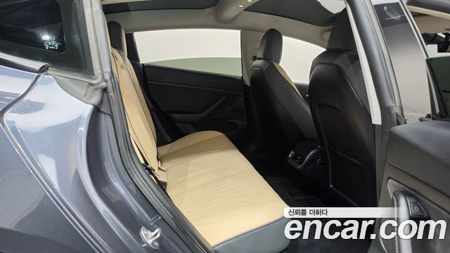 Tesla Model 3 Long Range AWD 2022 — фото 12