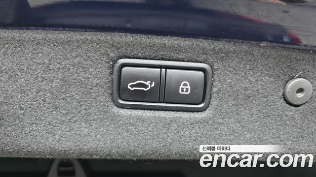 Genesis G70 3.3T Sport AWD Elite 2019 — фото 16