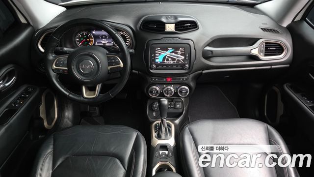 Jeep Renegade 2.0 Diesel Limited AWD 2017 — фото 7