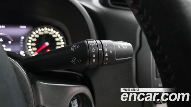 Jeep Renegade 2.0 Diesel Limited AWD 2017 — фото 35