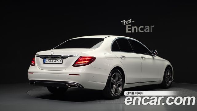 Mercedes-Benz E-Class (W213) E300 Avantgarde 2019 — фото 2