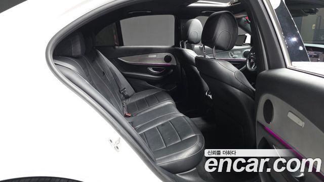 Mercedes-Benz E-Class (W213) E300 Avantgarde 2019 — фото 12