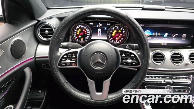 Mercedes-Benz E-Class (W213) E300 Avantgarde 2019 — фото 13