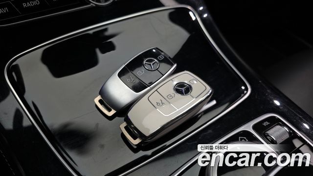 Mercedes-Benz E-Class (W213) E300 Avantgarde 2019 — фото 17
