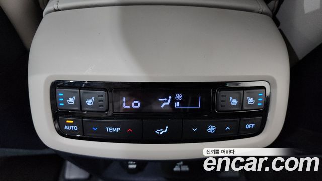 Hyundai Palisade Diesel 2.2 4WD VIP 2023 — фото 40