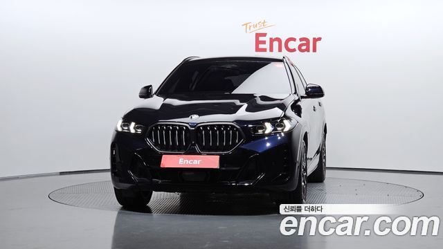 BMW X6 (G06) xDrive40i M Sport 2024 — фото 3
