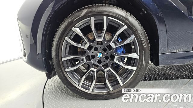 BMW X6 (G06) xDrive40i M Sport 2024 — фото 5