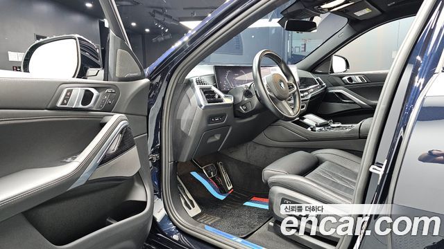 BMW X6 (G06) xDrive40i M Sport 2024 — фото 10