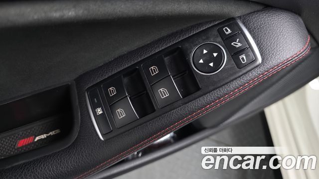 Mercedes-Benz A-Class (W176) A45 AMG 4MATIC 2018 — фото 17