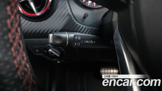 Mercedes-Benz A-Class (W176) A45 AMG 4MATIC 2018 — фото 28