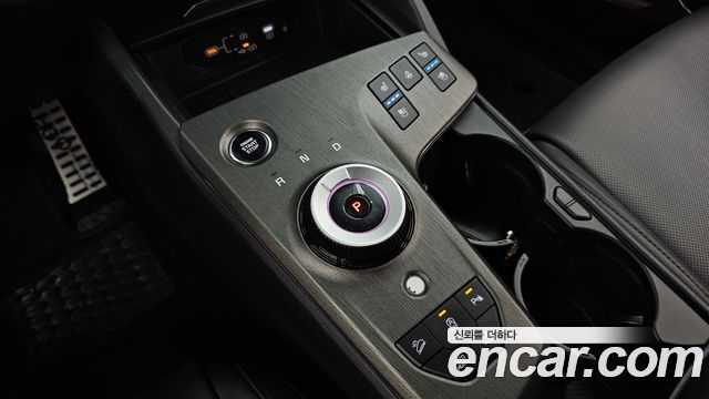 Kia Sportage (V) Gasoline 1.6 Turbo 2WD Signature 2025 — фото 9