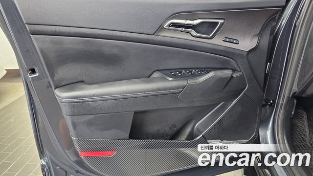 Kia Sportage (V) Gasoline 1.6 Turbo 2WD Signature 2025 — фото 30