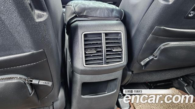 Kia Sportage (V) Gasoline 1.6 Turbo 2WD Signature 2025 — фото 37