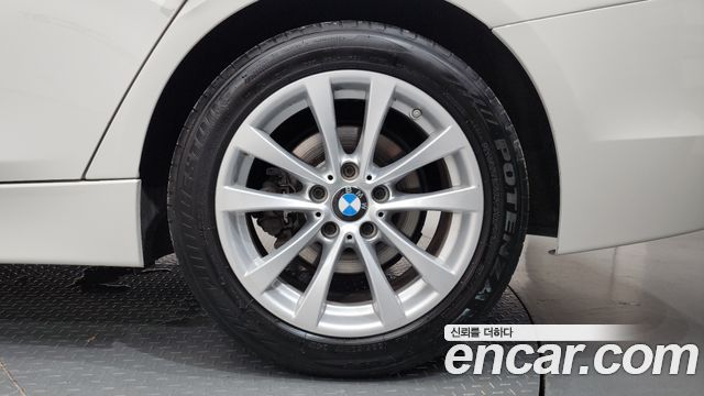 BMW 3 Series (F30) 320d 2018 — фото 21