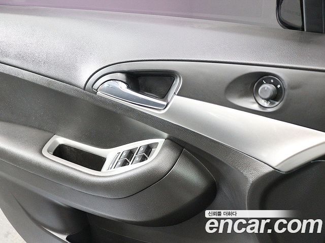 Chevrolet Orlando 1.6 Diesel LTZ Premium 2016 — фото 16