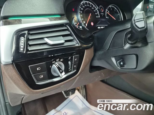 BMW 5 Series (G30) 530d M Sport Package 2017 — фото 10