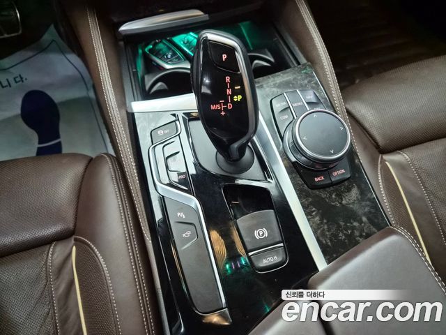 BMW 5 Series (G30) 530d M Sport Package 2017 — фото 16