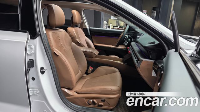 Hyundai Grandeur Hybrid (GN7) Calligraphy 2023 — фото 11
