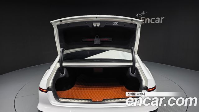 Hyundai Grandeur Hybrid (GN7) Calligraphy 2023 — фото 20