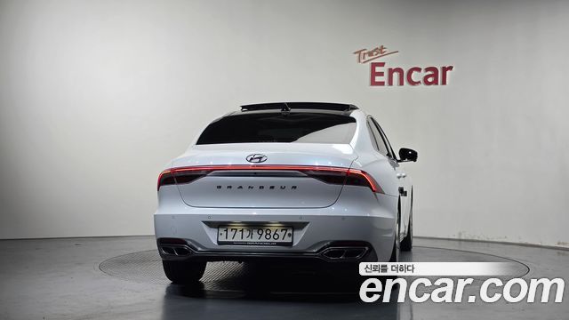 Hyundai Grandeur Hybrid (IG) Calligraphy 2021 — фото 4
