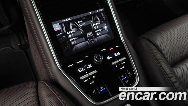 Porsche Panamera (971) 3.0 AWD 2020 — фото 18