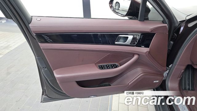 Porsche Panamera (971) 3.0 AWD 2020 — фото 24