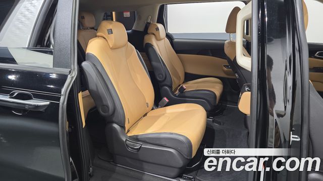 Kia Carnival (IV) Diesel 9-Seater Prestige 2023 — фото 12