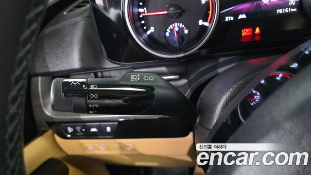 Kia Carnival (IV) Diesel 9-Seater Prestige 2023 — фото 27