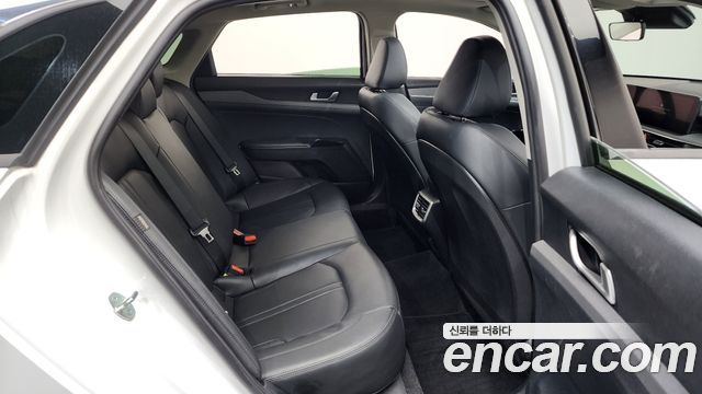 Kia K5 (III) 2.0 LPi(Rent) Trendy 2024 — фото 11