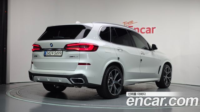 BMW X5 (G05) xDrive 45e M Sport 2020 — фото 2