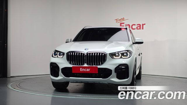 BMW X5 (G05) xDrive 45e M Sport 2020 — фото 3